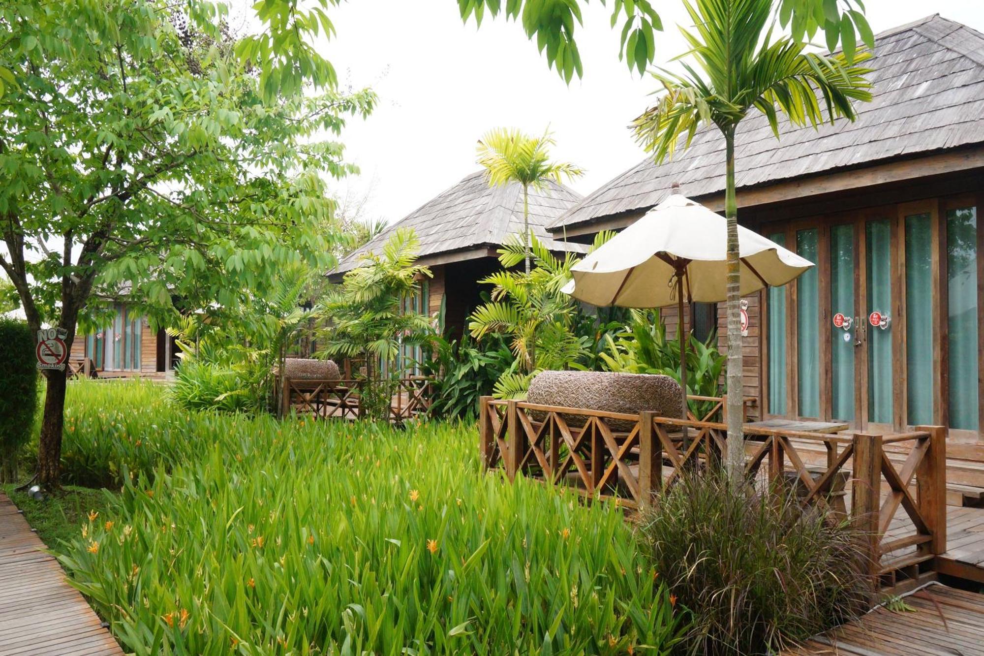 通纳小屋自然度假村 清邁 外观 照片